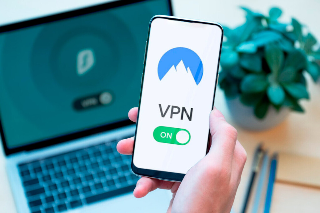 Llevo años confiando en el modo incógnito de mi móvil para ahorrar en vuelos, y resulta que el verdadero secreto está en las VPN 