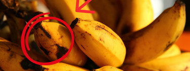 Por qué el plátano se pone negro al salir de la verdulería: así puedes lograr que dure más tiempo 