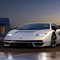 Ferrari y Lamborghini, cerca de librarse de una muerte segura en 2035, el año del adiós a los motores de gasolina