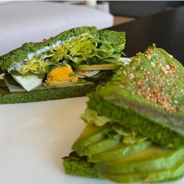 Pan de verduras en cinco minutos en el microondas: el desayuno favorito de Jordi Cruz