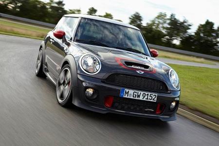 Cuando `mini´ no es un diminutivo: MINI John Cooper Works GP