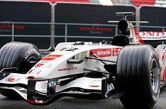 Honda F1 estrena hoy su monoplaza "de fábrica"