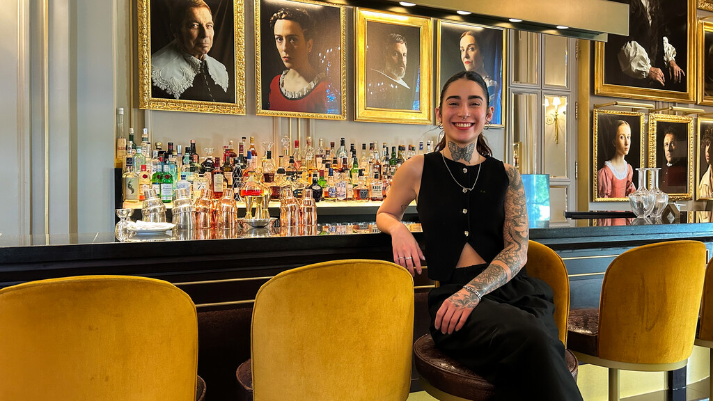Tres cócteles con pisco chileno, ideales para brindar en Navidades, escogidos por la bartender que lo peta en Instagram