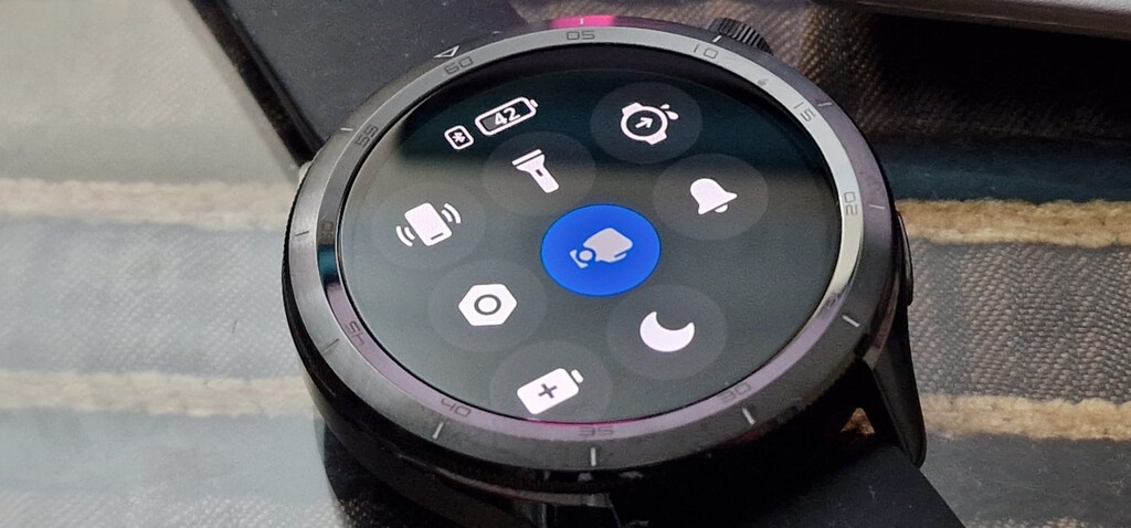 ¿Eres de los que tiene la pantalla del reloj siempre activa, o haces lo mismo que yo activando esta función? 