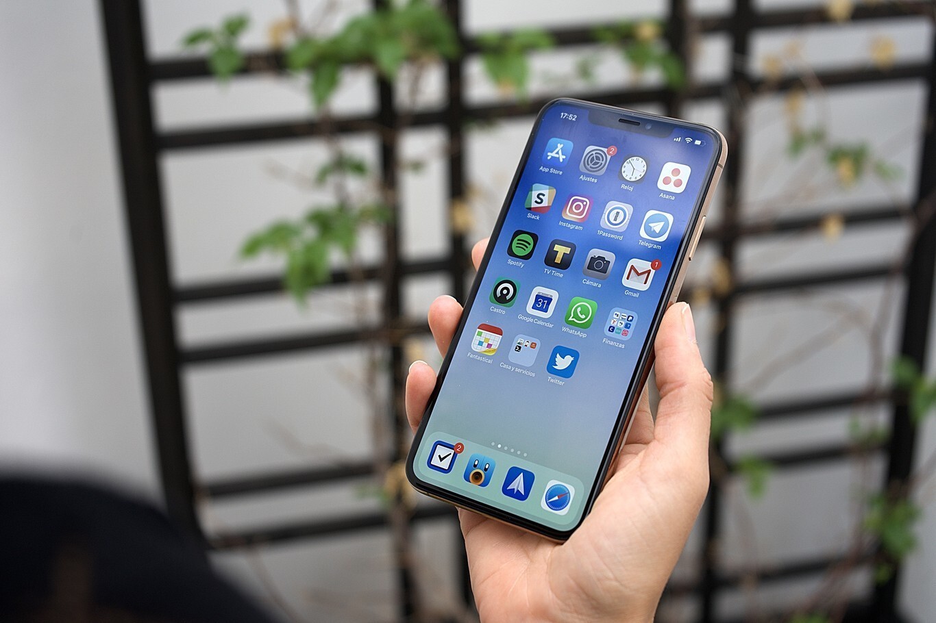 La App Store duplica los ingresos de la Google Play Store en el día de ...