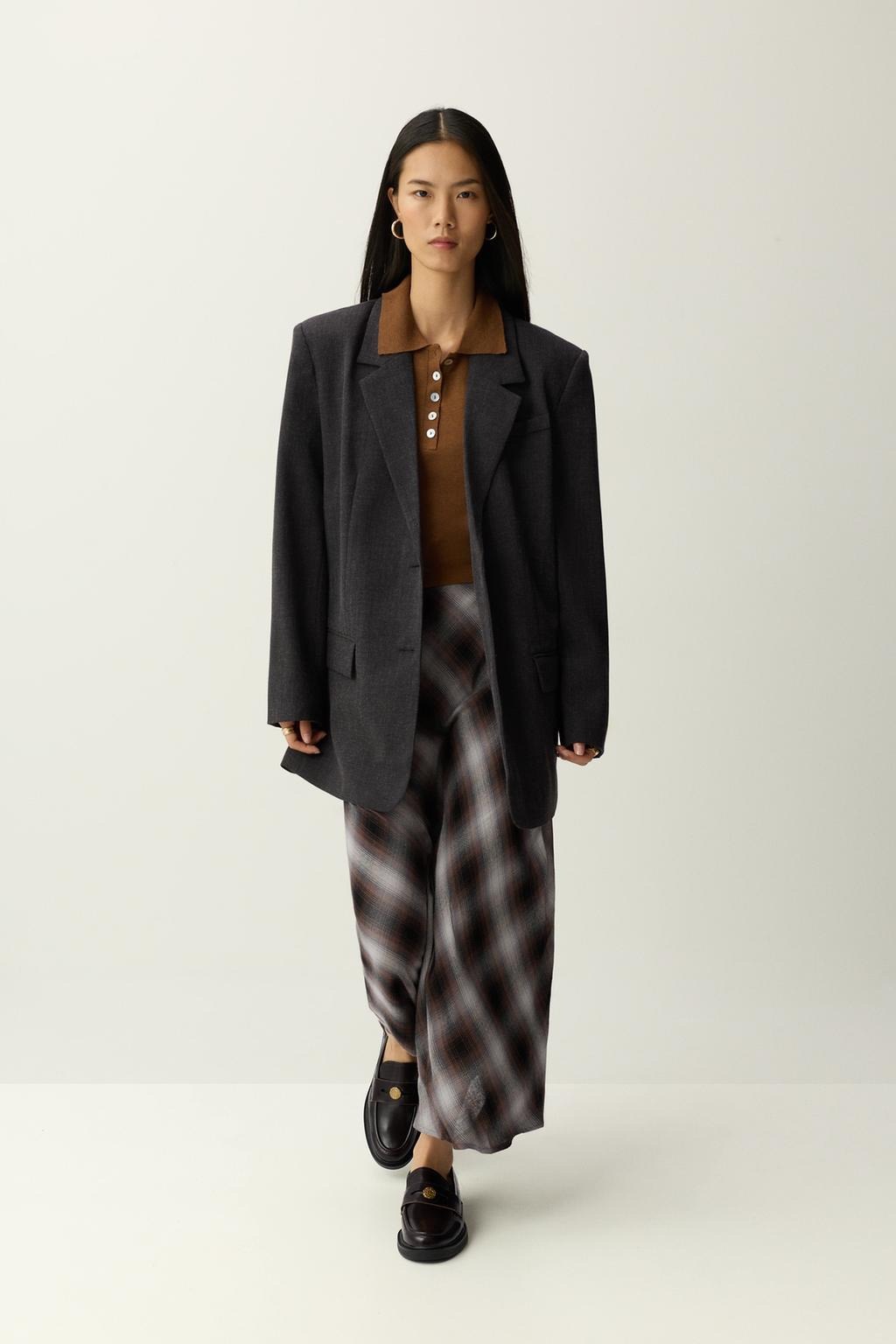 Falda midi de cuadros