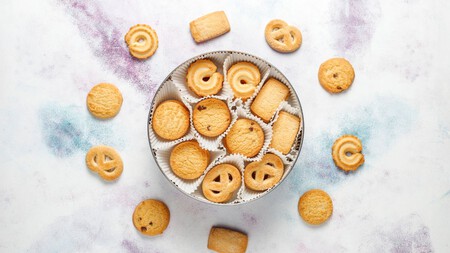 Galletas danesas de lata azul con 6 ingredientes: cómo hacer en casa las clásicas de la infancia