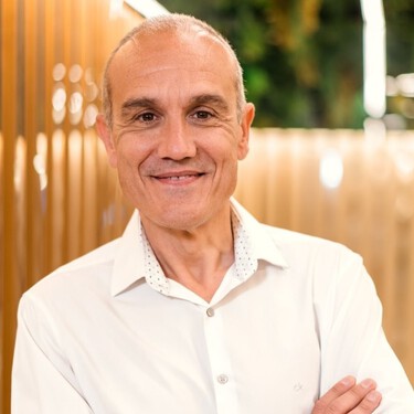 Rafael Guzmán, psiconeuroinmunólogo, sobre la creatina: "la aconsejo si se sufre cansancio, falta de memoria o niebla mental" 