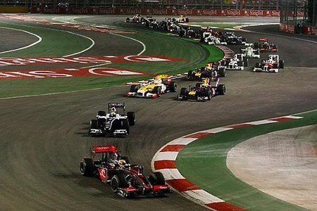 Lewis Hamilton gana, Fernando Alonso en podio y adiós al mundial para Red Bull