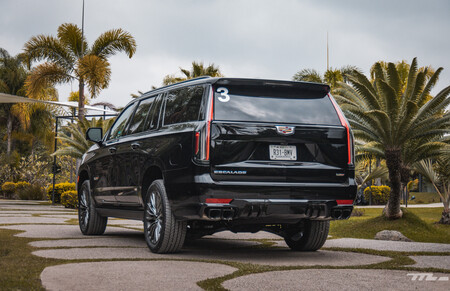 Cadillac Escalade V Prueba De Manejo Opiniones Resena Fotos 12