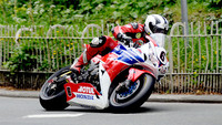 IOMTT 2013: Michael Dunlop arrasa en las tres primeras carreras