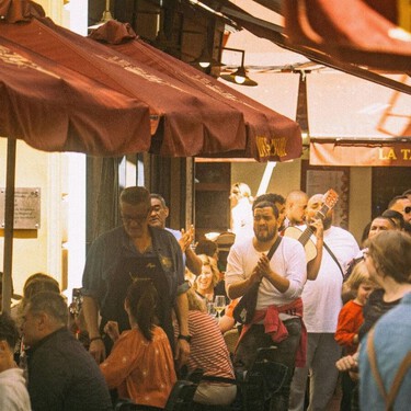 España pone límites al calor en la hostelería: las terrazas podrán cerrar durante alertas extremas 