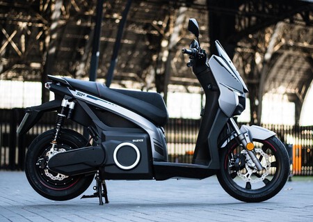 Silence Estrena Pago Por Suscripcion Y Sus Battery Station007