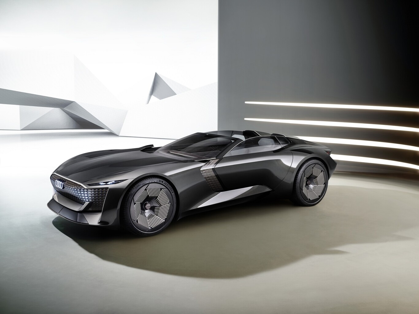 El Audi Skysphere Concept es un convertible que cambia de tamaño y esconde el volante