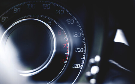 Velocímetro coche
