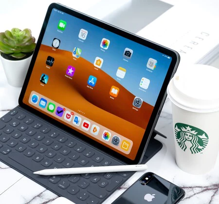 ダニエル・コルパイ Yau40e Zyzi Unsplash