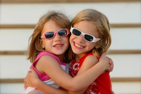 Protege a tus hijos del sol, y no solo cuando vamos a la playa o de excursión