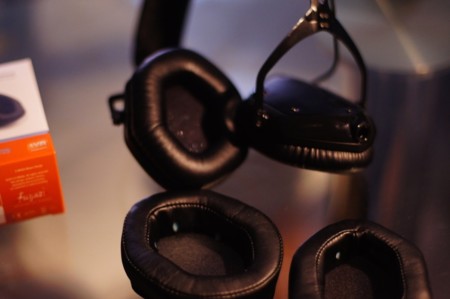 Cambiando las almohadillas de los V-Moda M-100