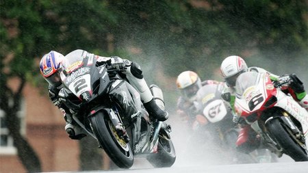 Josh Brookes aprovechó el pasotismo de Byrne