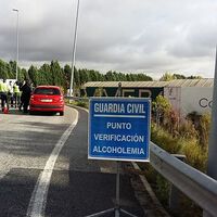 Ojo con los controles de alcohol de la DGT por Navidad: estos conductores no pueden dar más de 0,0
