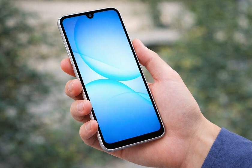 He conseguido que un móvil barato parezca más premium sin gastar un euro: estos cambios son los que más se notan