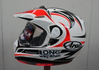 arai helmet long way down - Quantum-X Ray The visor itself has been redesigned for increased visibility and Glancing If you've watched Long Way