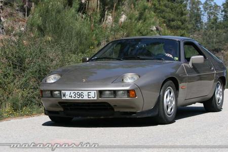 Porsche 928