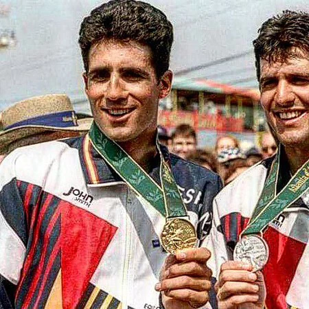 Miguel Indurain 61 Anos Leyenda Del Ciclismo Antes Nos Alimentabamos Con Pasteles Y Bocadillos No Geles Y Barritas