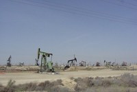 Irán empieza a cerrar el grifo del petróleo, los primeros: Reino Unido y Francia 
