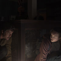 Aquí tienes la primera imagen oficial de la serie de The Last of Us de HBO, en la que aparecerán dos actores muy familiares 