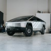 Elon Musk vendeu o Cybertruck como “indestrutível” — realidade: as rodas estão caindo 
