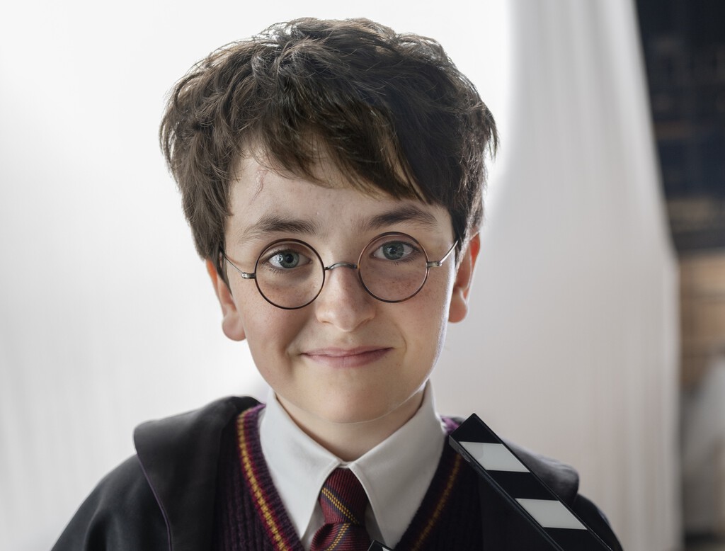 La nueva 'Harry Potter' acaba de lanzar la primera imagen del sustituto de Daniel Radcliffe y HBO anuncia más fichajes para su reparto