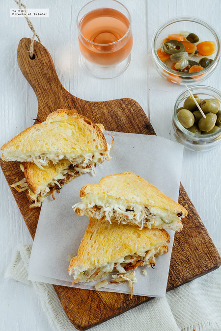 Sándwich de pollo y queso camembert. Receta