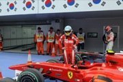 fernando-alonso-victoria-y-lider-en-el-gp-de-corea-del-sur-de-formula-1-2010.jpeg