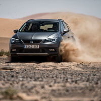 SEAT León X-Perience se atreve en las candentes dunas del Sáhara 