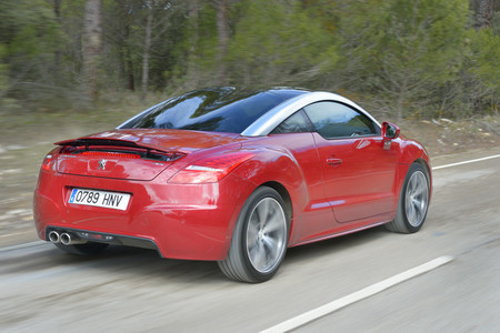 Peugeot RCZ 2013 alerón