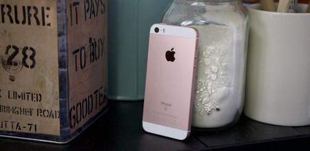 El iPhone SE 2 llegará con el chip A13 Bionic a bordo y un precio de partida de 399 dólares, según Ming-Chi Kuo