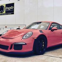 No le llames loco, llámale héroe. Rob Janev ha creado el único Porsche 911 GT3 RS manual del planeta