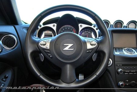 Nissan 370Z Roadster