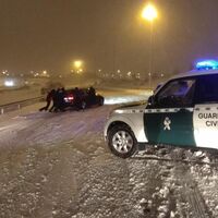 Borrasca Filomena. La Guardia Civil y la DGT explican cómo conducir con placas de hielo