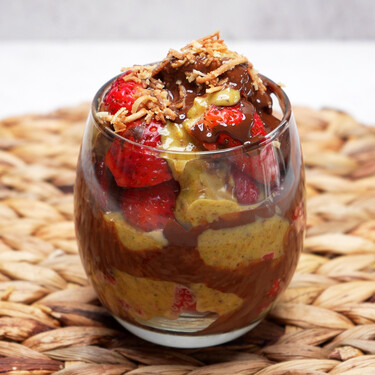 Cómo hacer 1 litro de fresas estilo Dubái buenas, bonitas y baratas: el postre más viral del momento