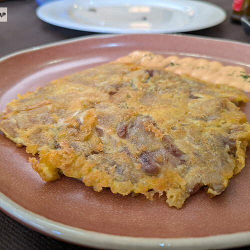 La mejor oreja que he probado en mi vida está en un restaurante de un diminuto pueblo de Burgos en el que todo está riquísimo