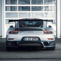 Es hipnótico ver en este vídeo cómo el Porsche 911 GT2 RS hace el 0 a 356 km/h