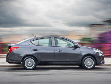 Nissan Versa