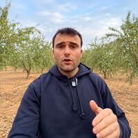 Ni cultivar ni criar ganado: el oficio que un joven agricultor recomienda para emprender en un pueblo 