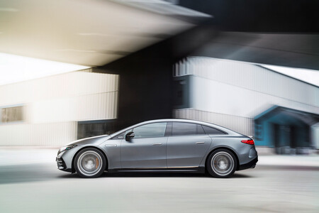 Mercedes Eqs