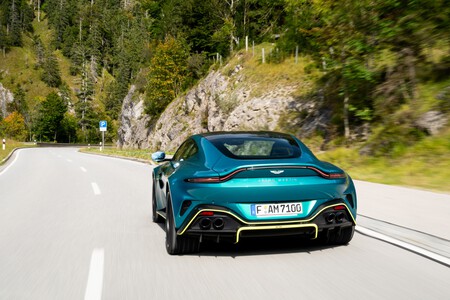 Prueba 2024 Aston Martin Vantage 10