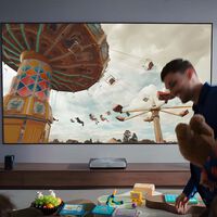 Una pantalla de 200 pulgadas 4K sin instalar un proyector en el techo: Hisense traerá su PX4 Pro a México 