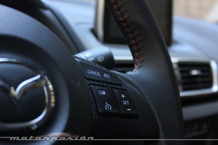 Mazda3, presentación y prueba en Barcelona
