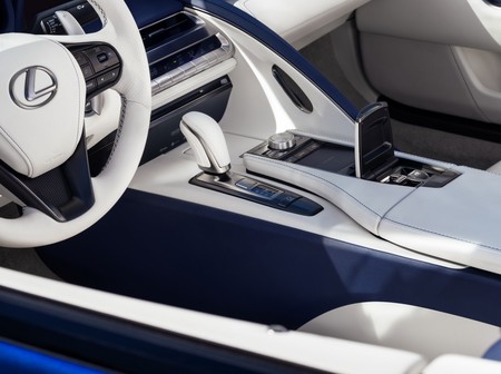 Lexus Lc 500 Convertible 10